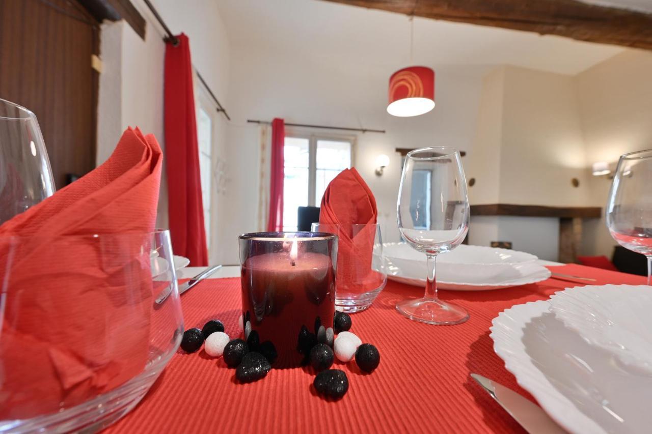 Appartement Au Calme En Plein Centre-Ville Nîmes Exteriér fotografie